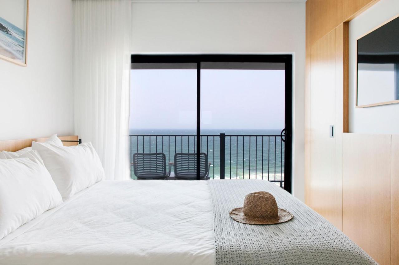 Pacific Hotel 扬巴 外观 照片
